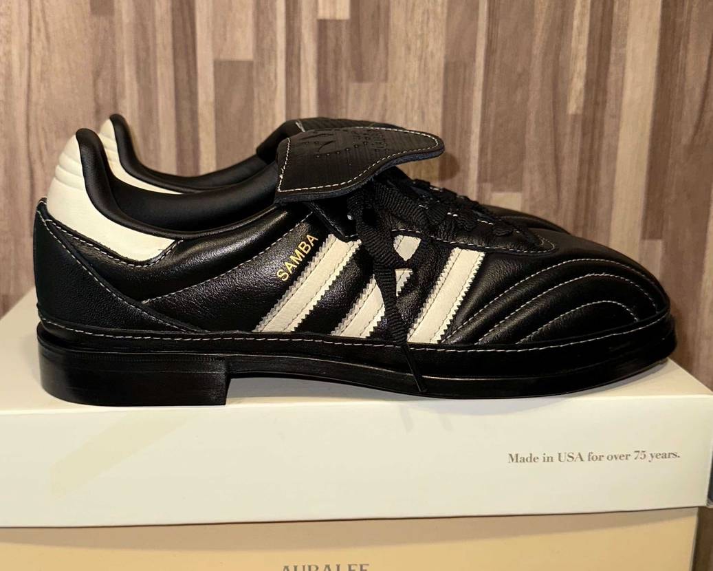 Sambaのソールをドレスシューズ仕様にリメイクしてもらいました２
#samb