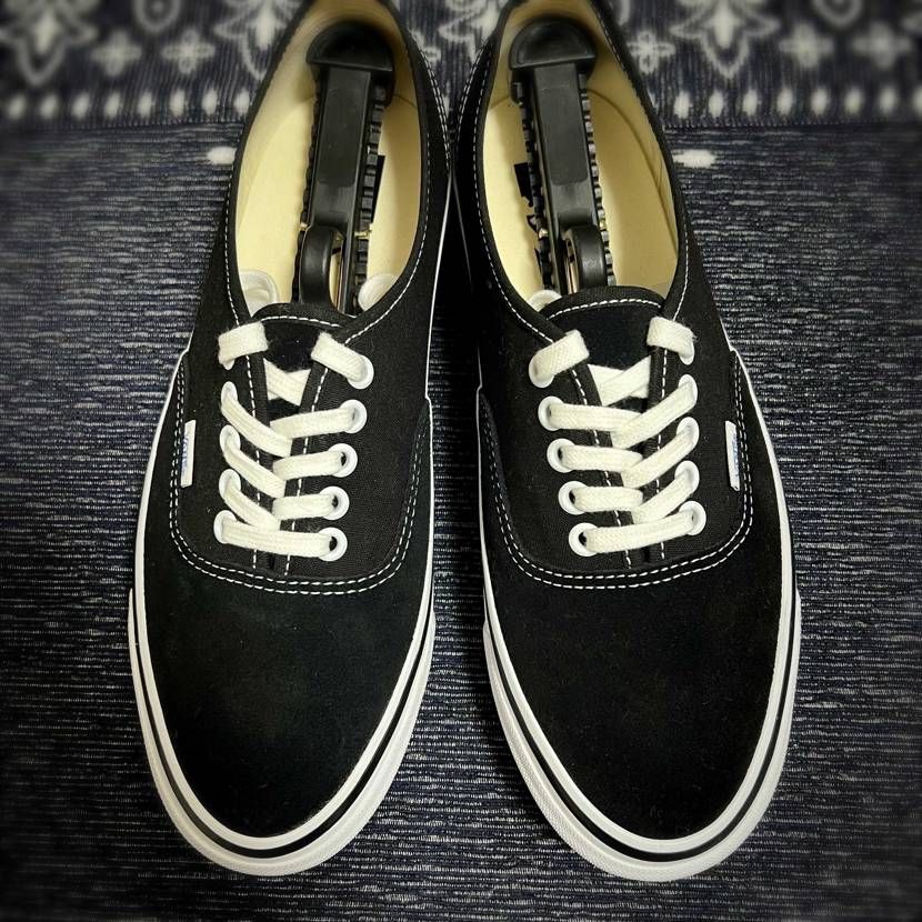 誰もオーセンのシューレース変えてるなんて気づくまい…😏
完