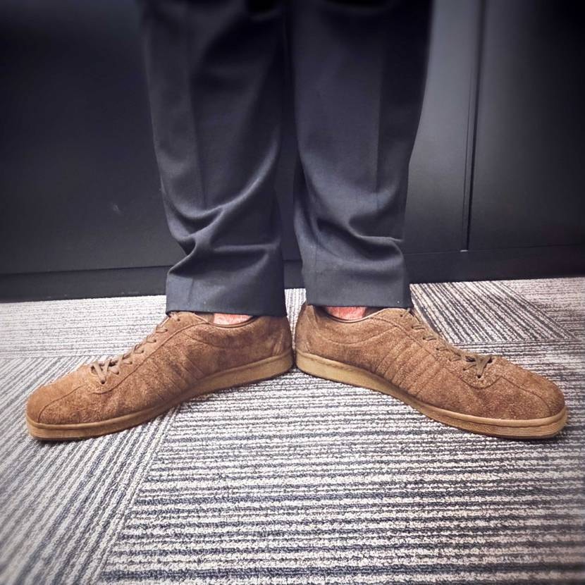 今日スニ

オフィスカジュアル用に購入した初PATRICK
気温も秋めいて