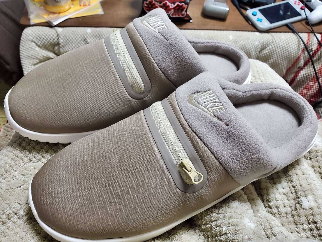 セールで買ったこいつの履き心地めちゃ良くて気に入りました
毎年買いたい