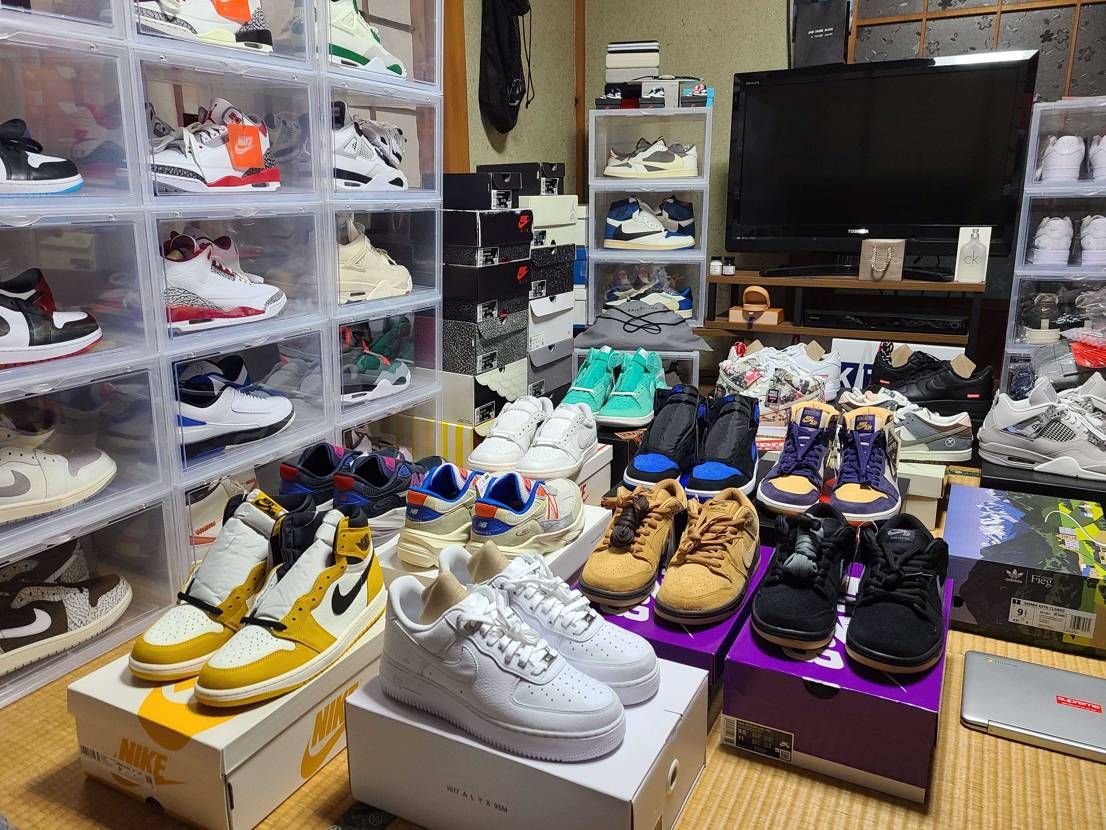 昨年から集め始めて今現在
127足です。
どこまで記録を