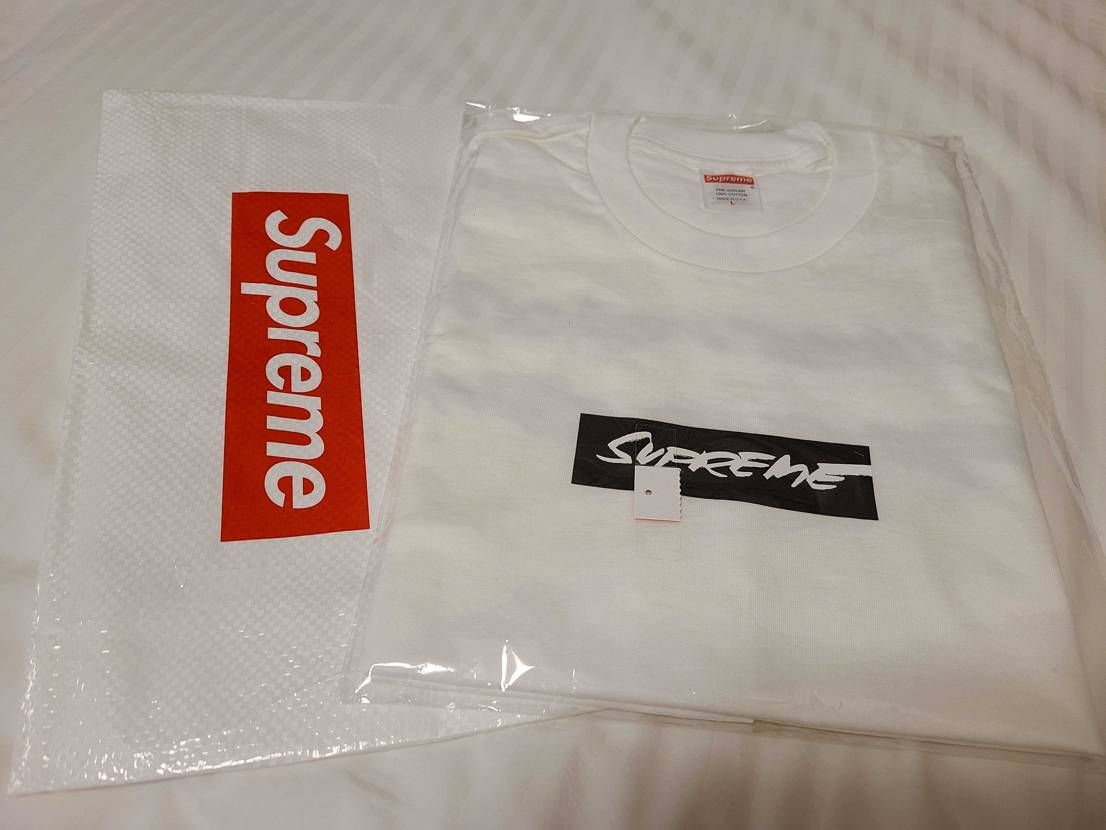 今日、原宿でリスしてたみたいなので現場でFutura Box Logo Tee。