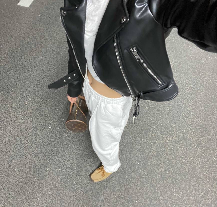 #🦘
#clarksoriginals
#wallaby