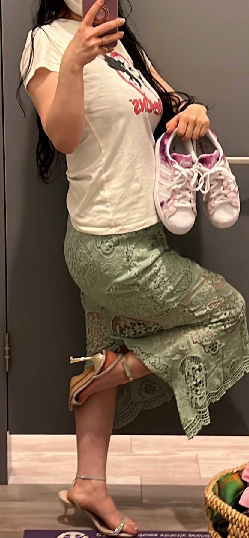 今日は暑くて夏みたいなかっこ🌞🌈
お気にのadidas originalスーパ