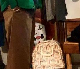 好きなスニーカー履いて
何も気にせず出掛けたいね‼︎
