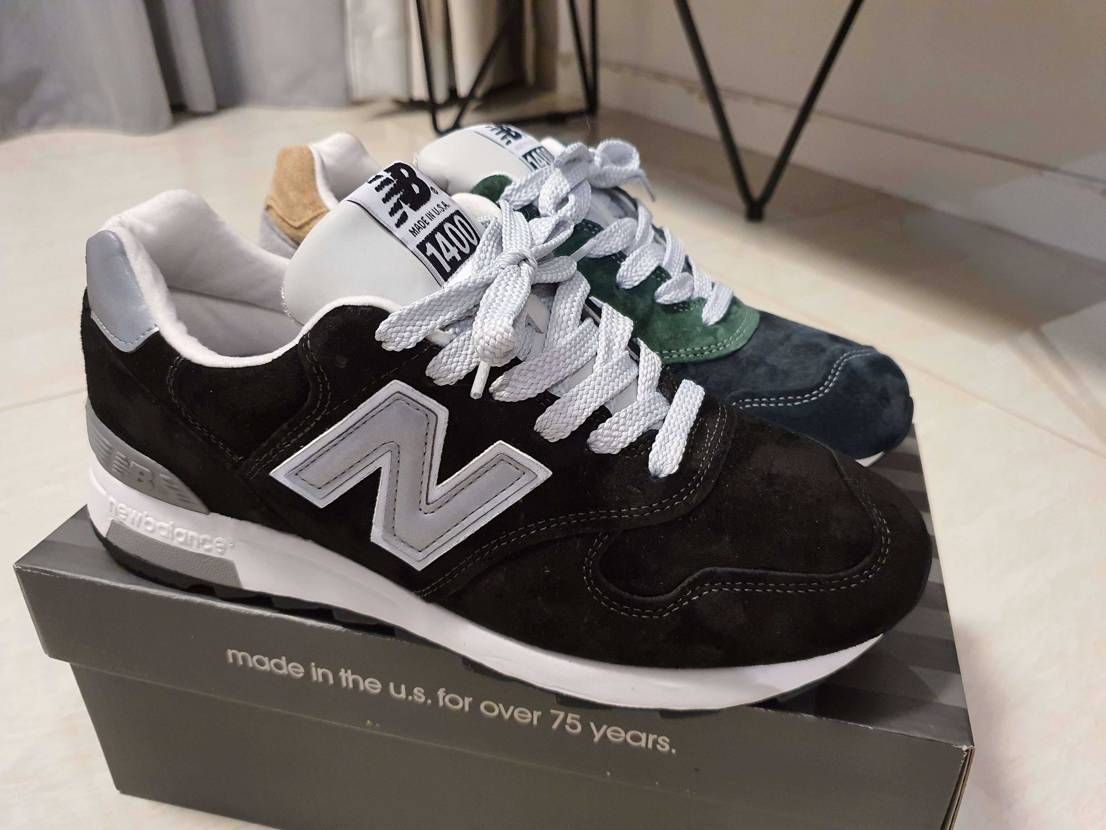 やっぱり黒も欲しくなり…
仕事帰りに買いに行ったらまだ正月セ