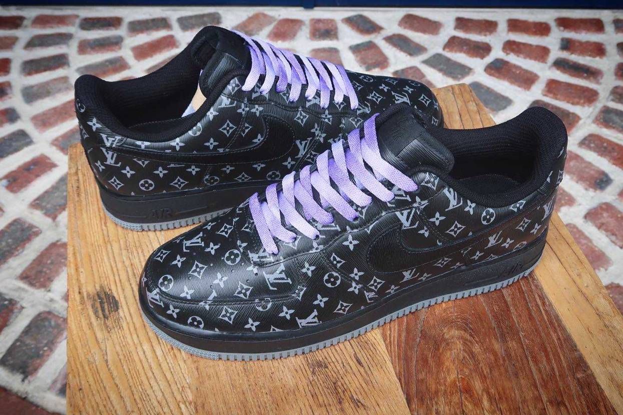 NIKE BY YOU  AF1 LV paint