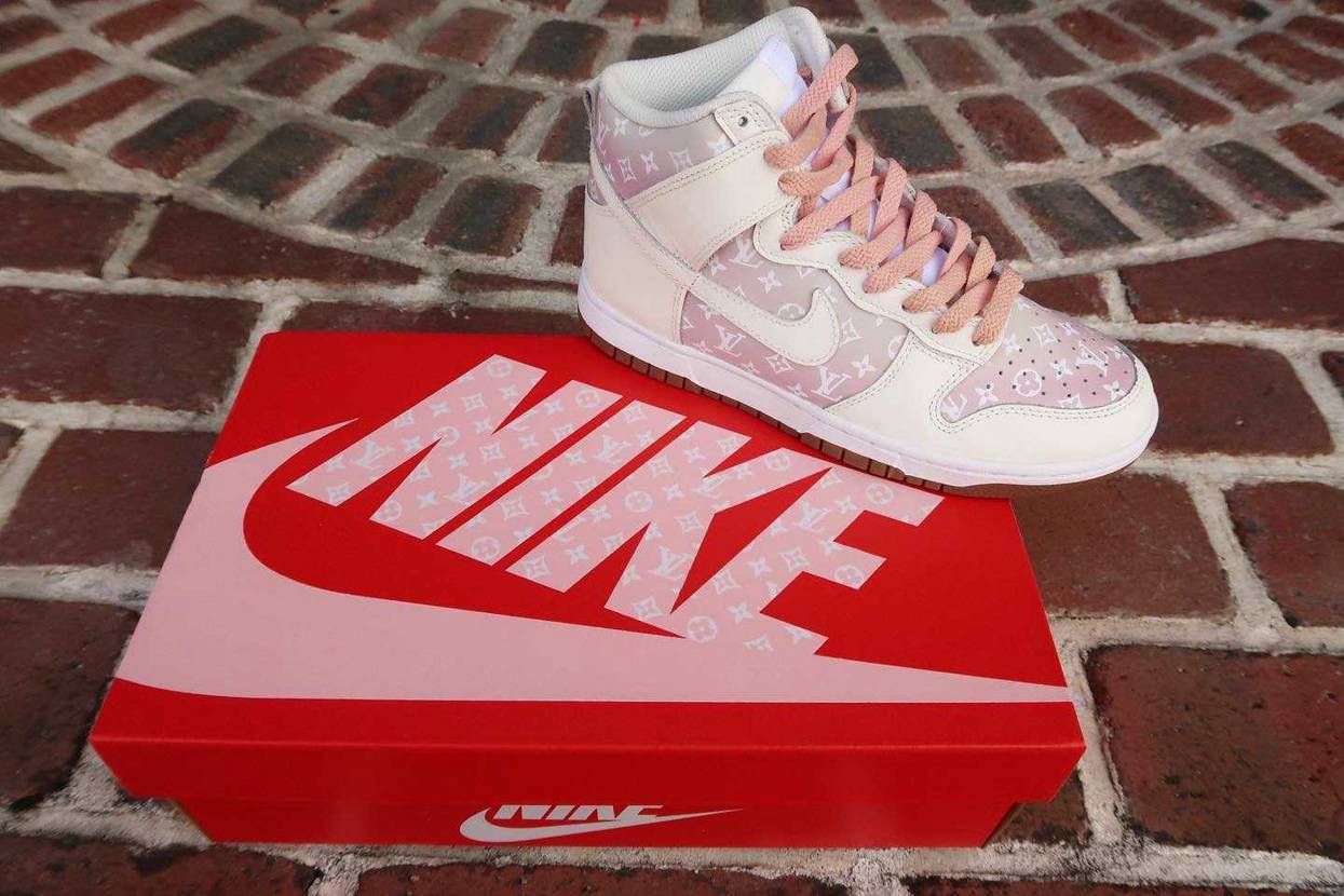 NIKE BY YOU “ VUITTON " paint