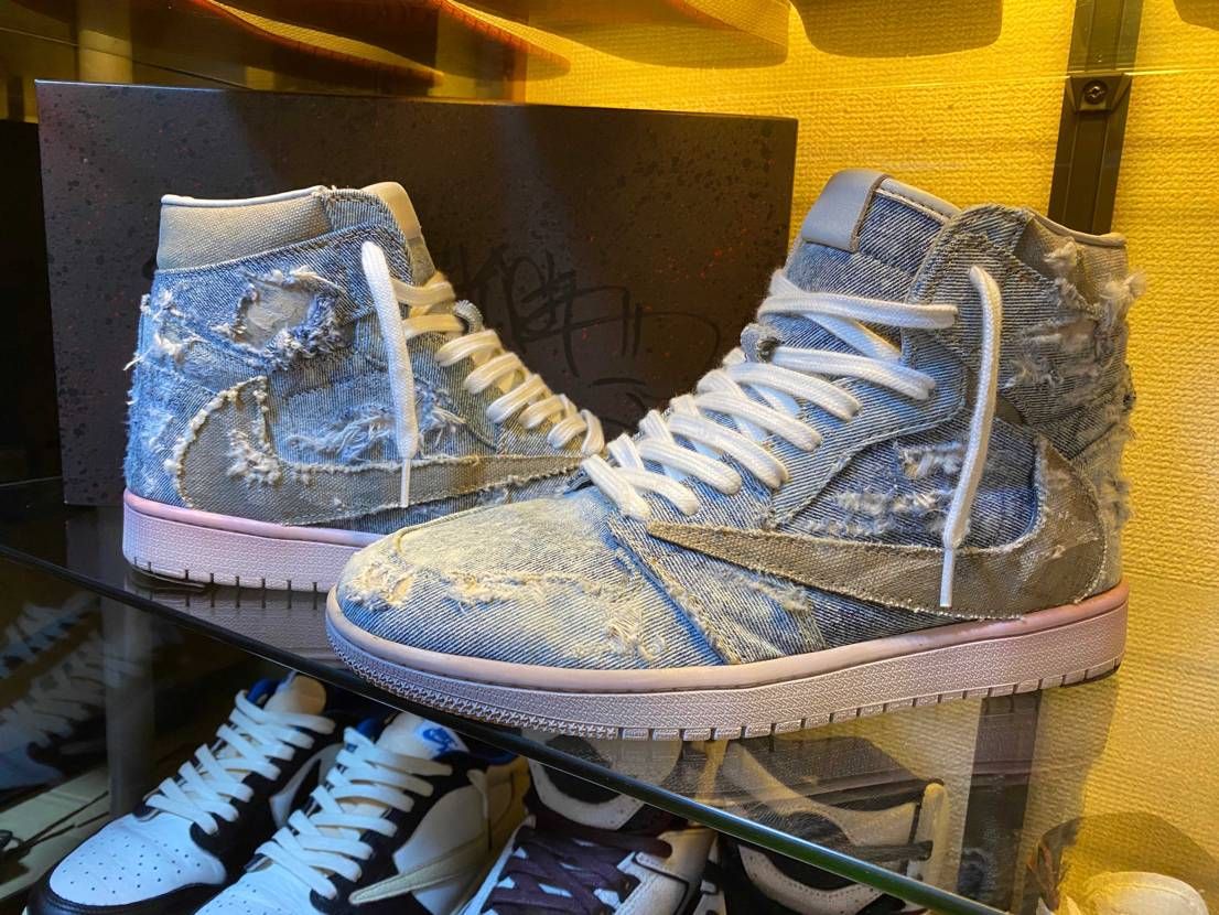CVTVLIST×NIKE
paularaiVictor氏 original 