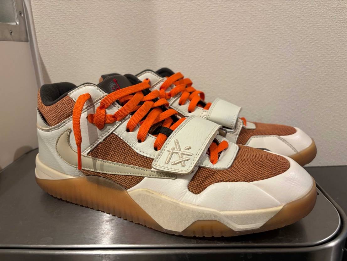 travis×Nike jumpman jackを脱色カスタムしてみました!