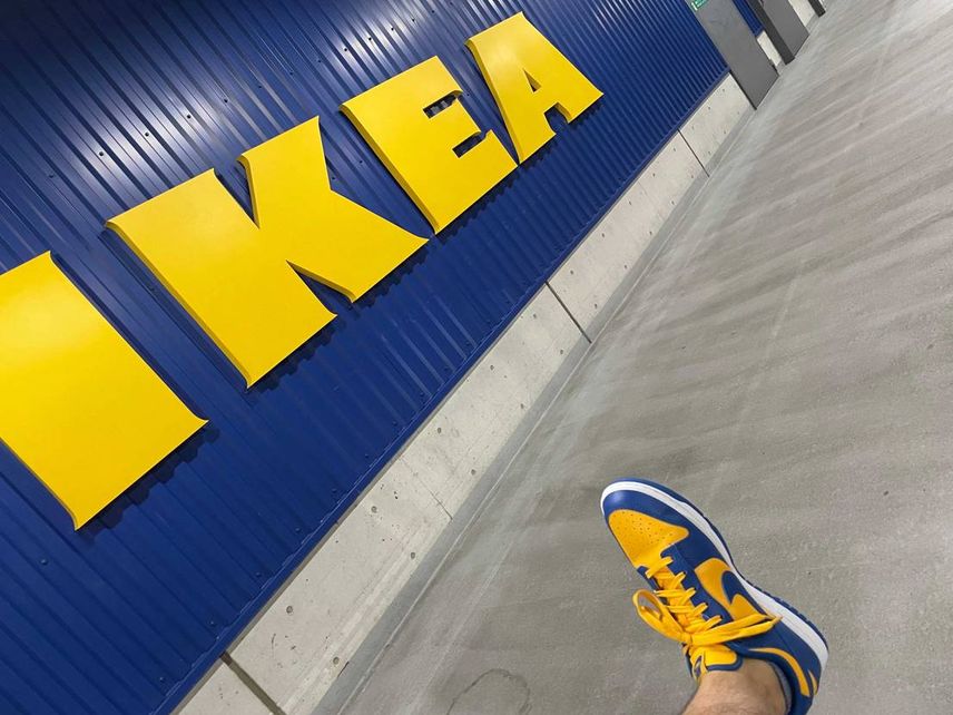 IKEA行く時だけ履いてます