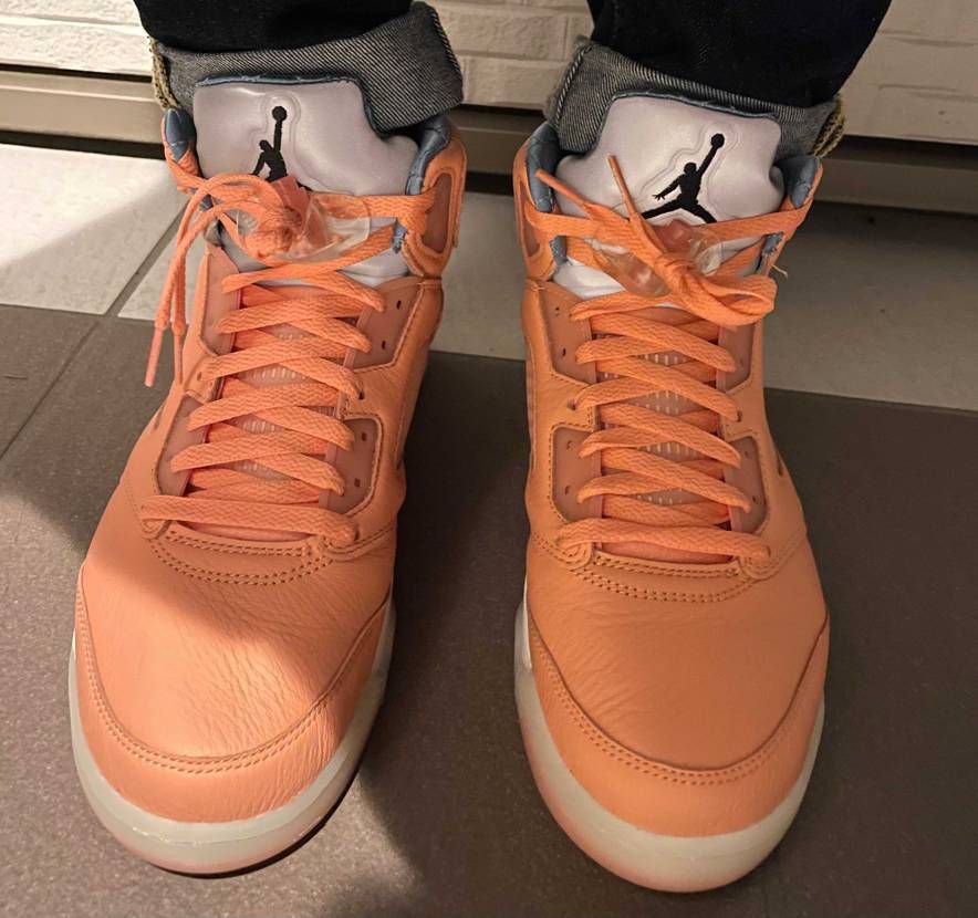 初めてのAJ5。黒バブアーといい感じ。
家に届くまで1番待ち遠しかった一足。