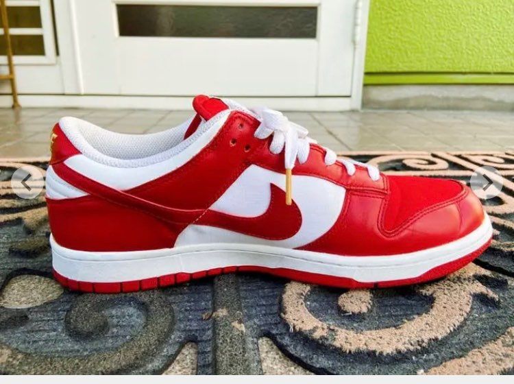 このdunkって存在しますか？高校生で昔の物とかあまり詳しく