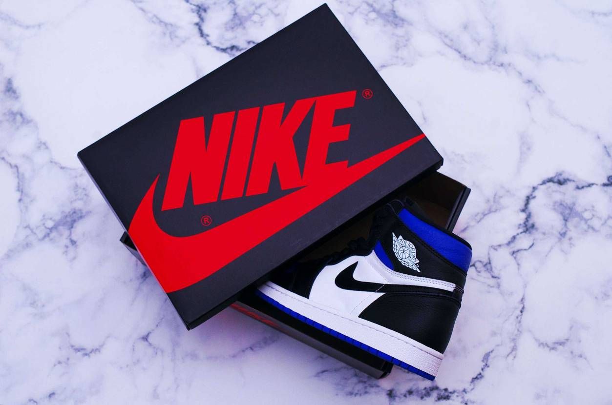早くコレ履いて出掛けたい。
#nike#aj1 #snkrdunk