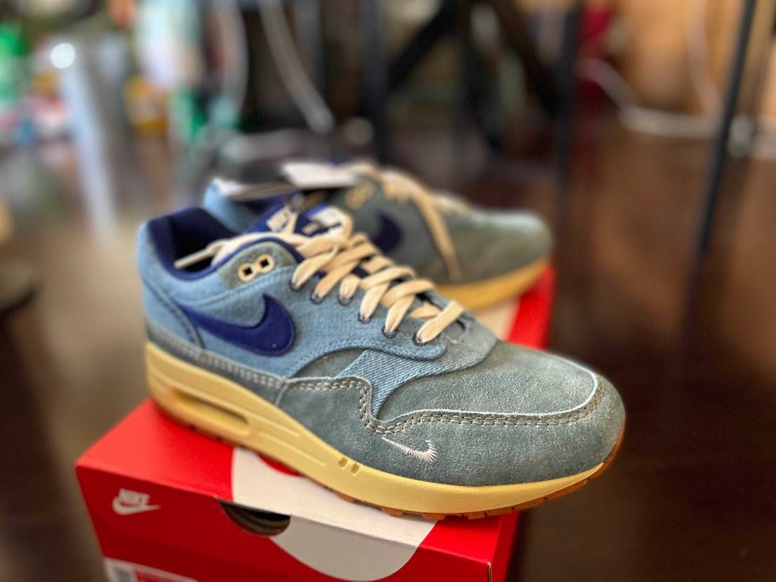 初のAir Max 1
 そして、Dirty Denim。いい感じです。カッコ