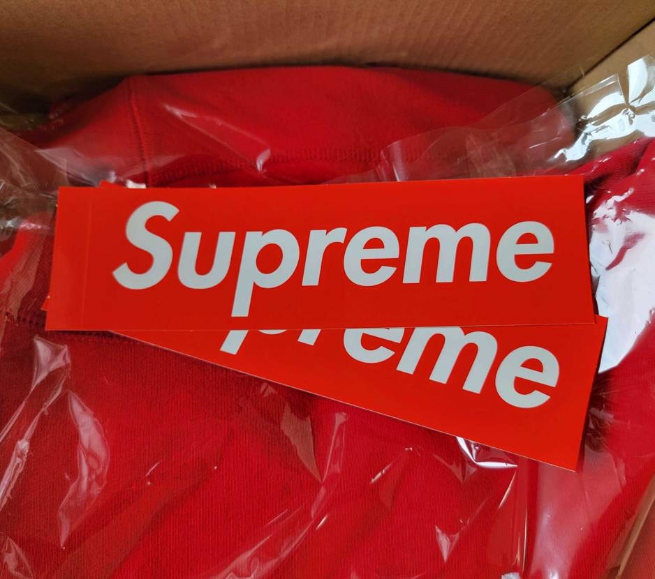 Supreme Capital Hooded 
(SUP-
