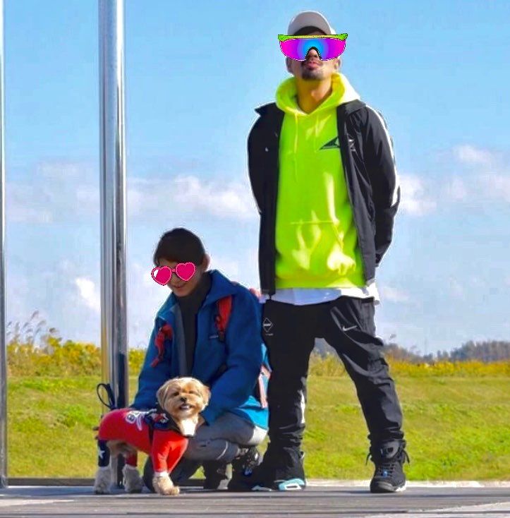 愛犬の散歩中に記念撮影📸
スニーカーは勿の論でAJ6🙌笑