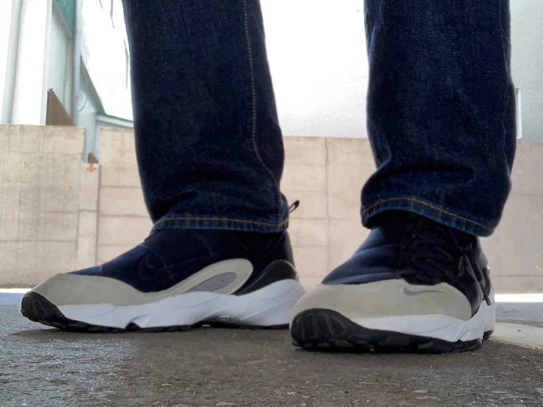 目を細めて眼球を高速に揺らすと
アレのソレっぽく見えるでし