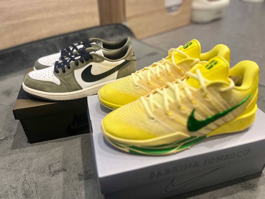 ナイキで働いている友人からFRIENDS&FAMILYのクーポンを頂き、11,0