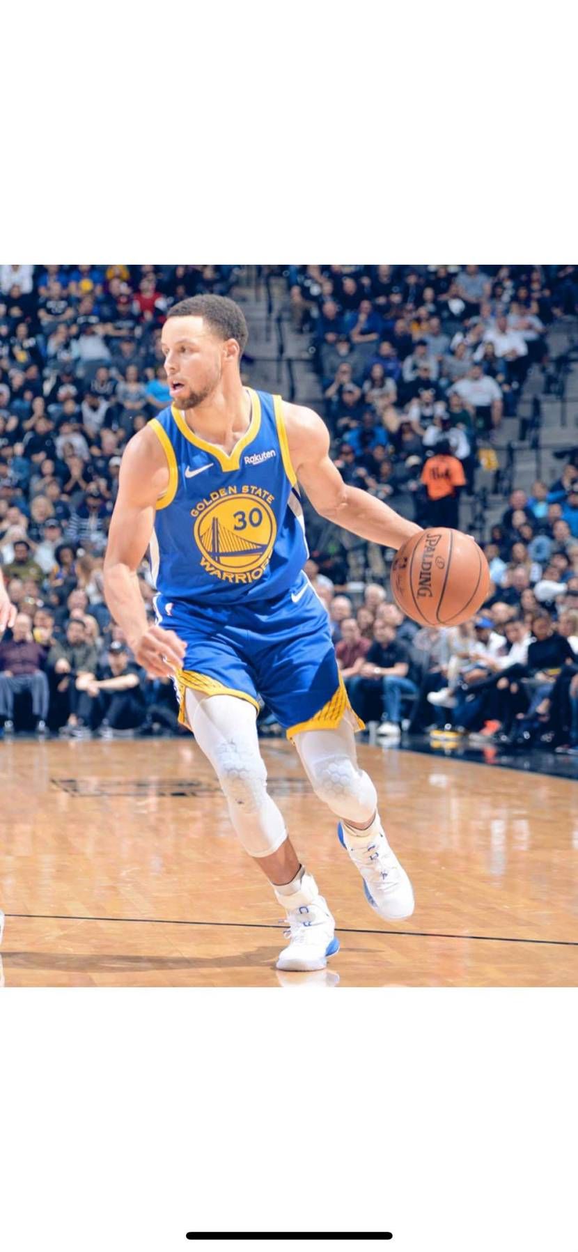 IKEA❓UCLA❓
Golden State Warri