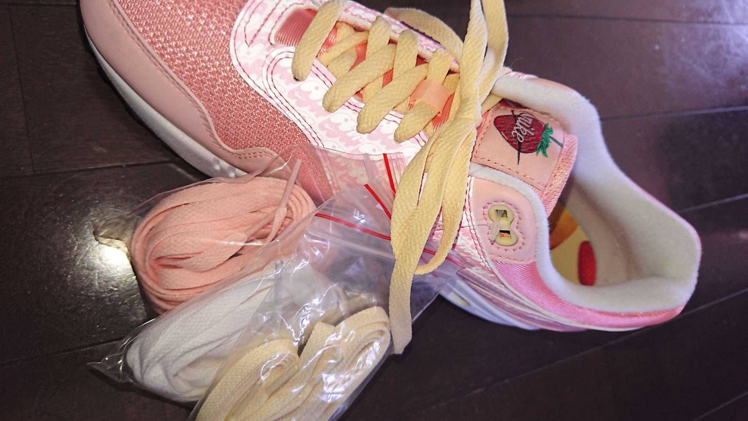 色合いが可愛くて購入( ´ω` )/
早速届いたので、タグも取らずに履いてみたん