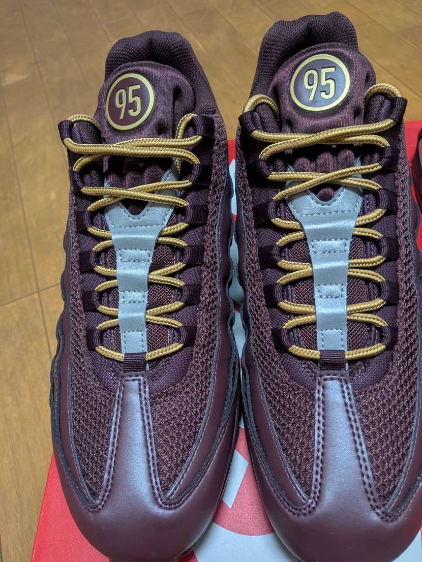 仕事終わり行きつけのショップさんでエアマックス・ドームを試し