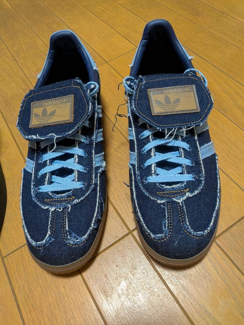 発売前からかなり気になっていたデニム・スペツィアルです😄
他のスニーカーの馴ら