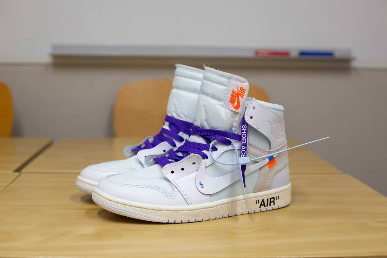 無事到着!!
本当に素晴らしいデザイン。
どうかこれからも復刻を!!