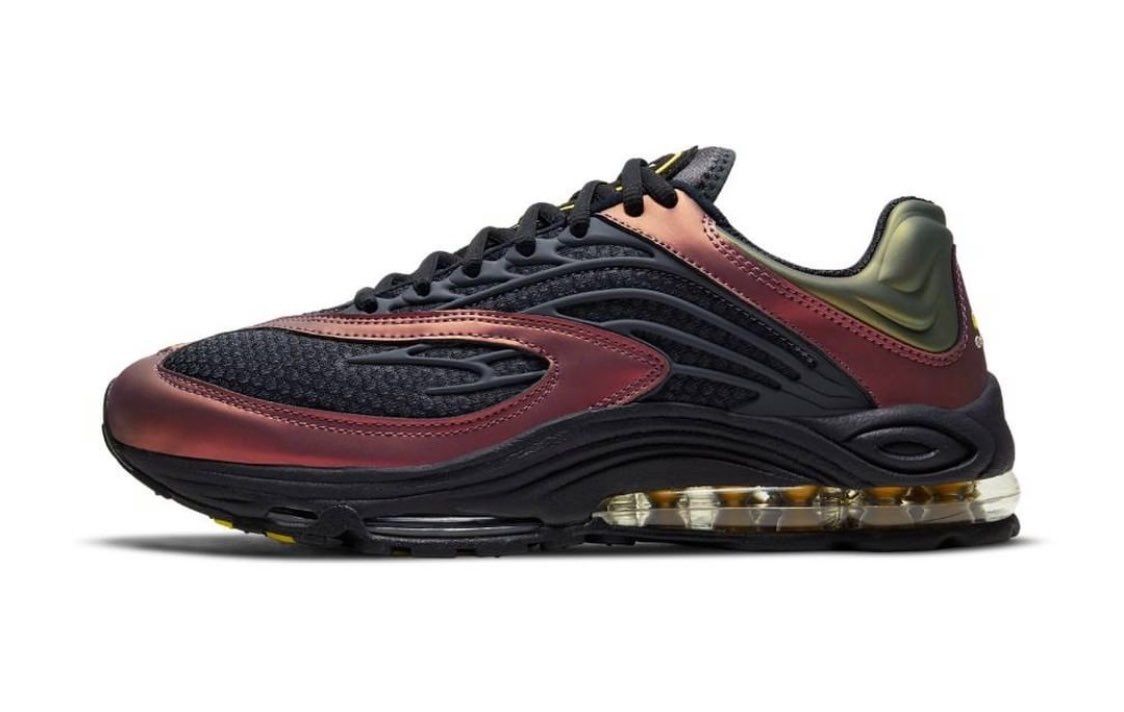 air tuned maxの発売日2月25日なんですが、snkrsや海外サイトで