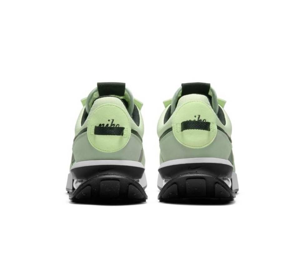 新しいair max、3月26日に発売予告きましたね。
a