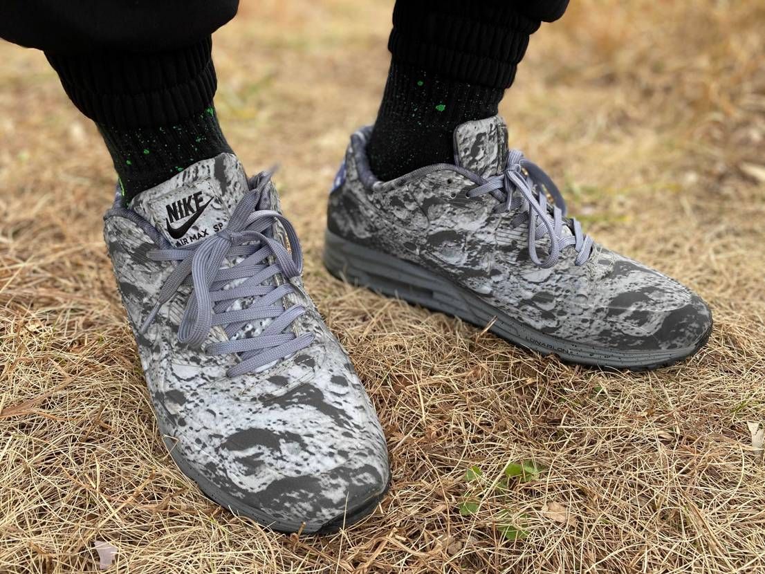 【OUR AIR MAX DAY】
air max 90 lunar
"mo