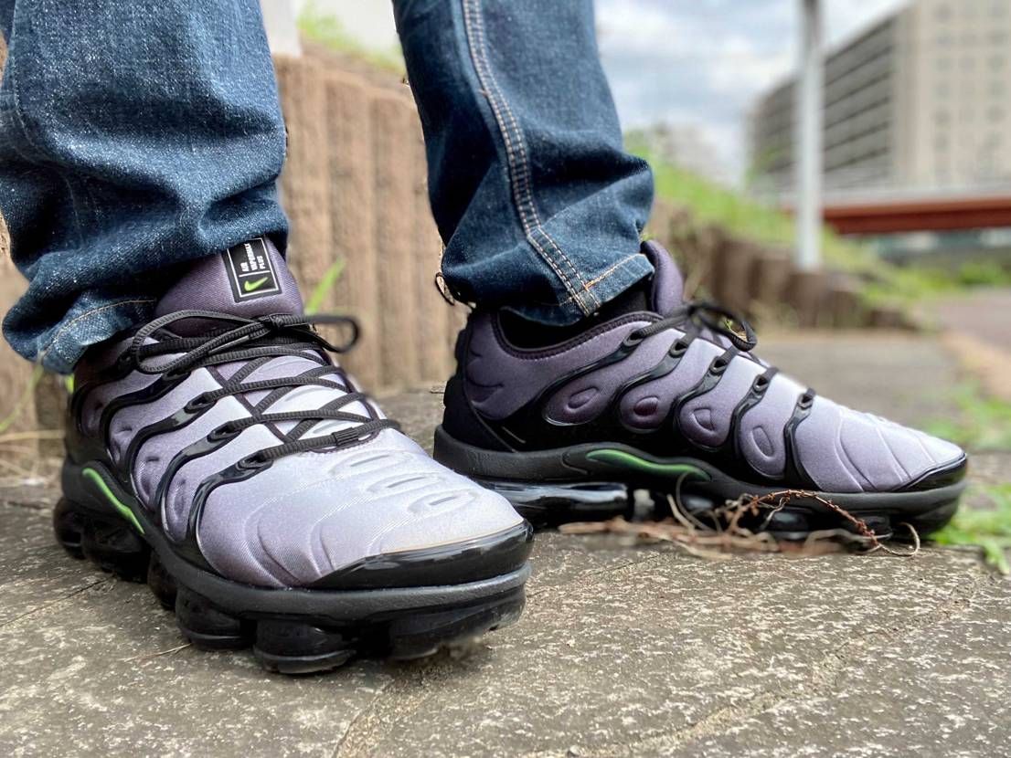 今日の一足シリーズ

air vapor max plus
"neon"