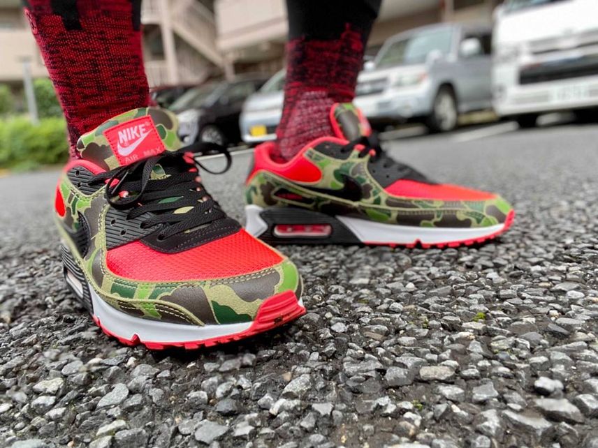 本日の一足シリーズ
air max 90 × atmos
"revers