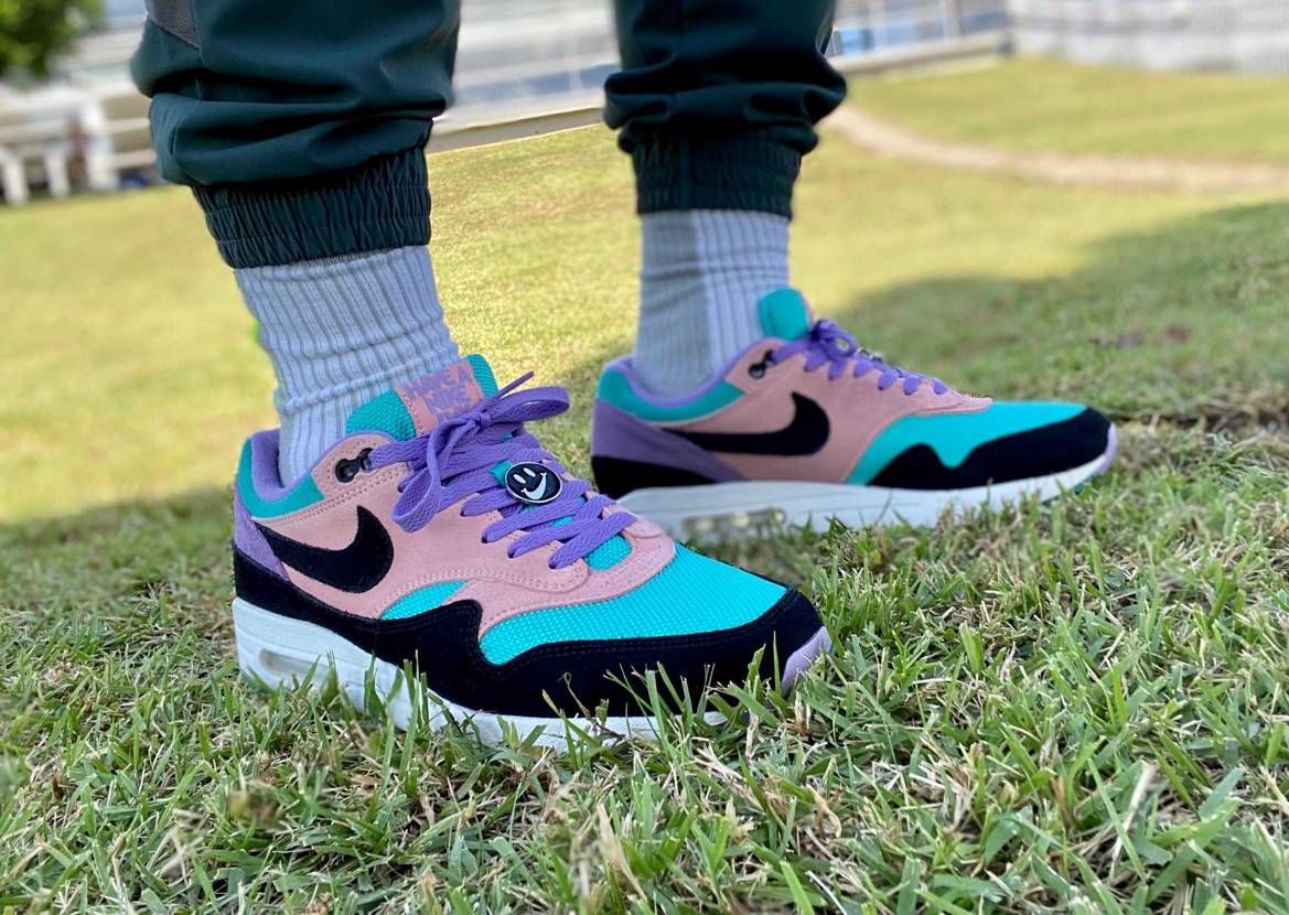 本日の一足シリーズ

air max 1
"have a nike day
