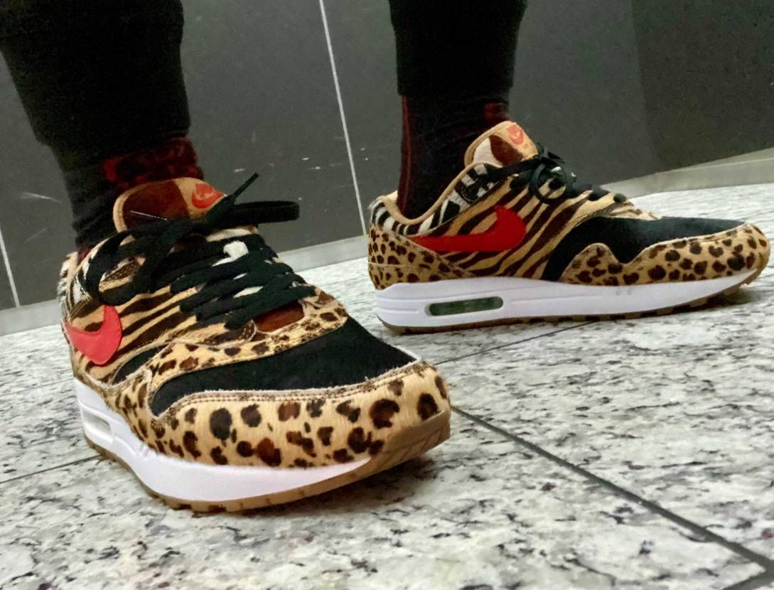 本日の一足シリーズ

air max 1 dlx
"animal pack