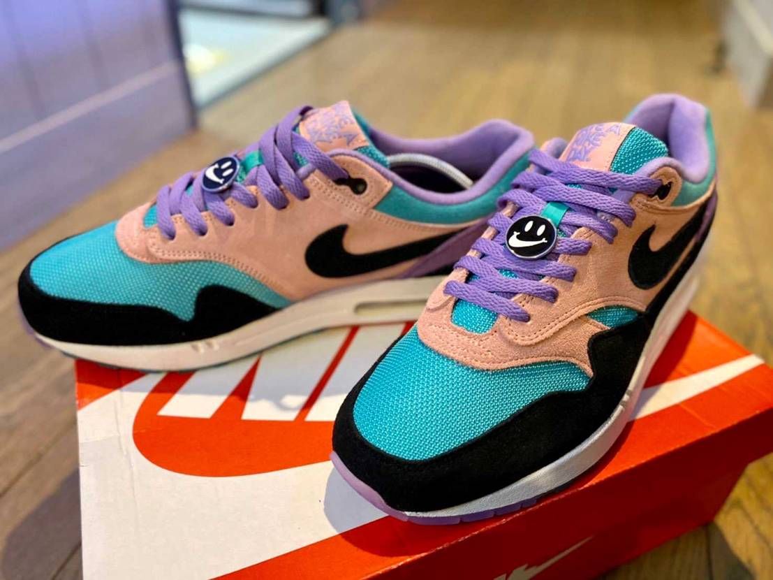 本日の一足シリーズ

air max 1
"have 