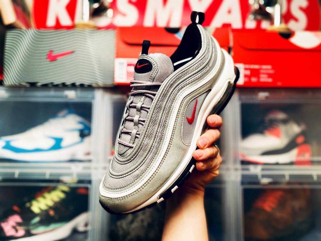 AIRMAX DAYを祝うシリーズ
1997
air max 97