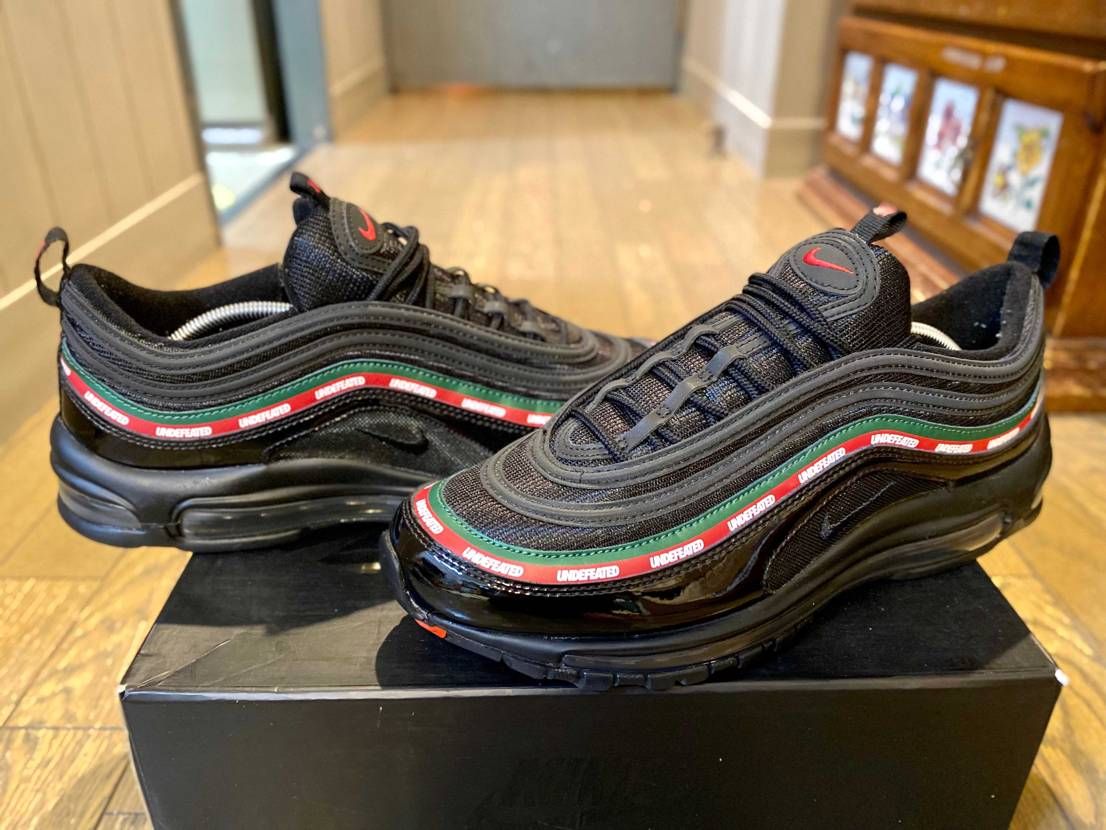 マイコレクションを紹介するシリーズ

air max 97 × undefe