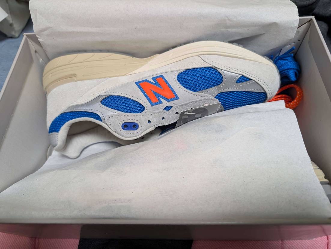 KITHオンラインから爆速で届きました。
しかし、、、これはアメリカクオリティ