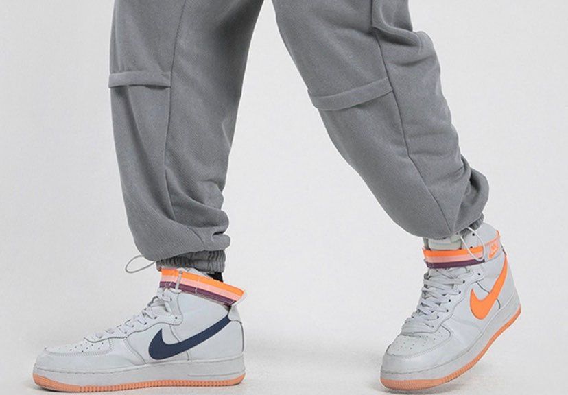 この靴の名前を知りたいです
教えてください