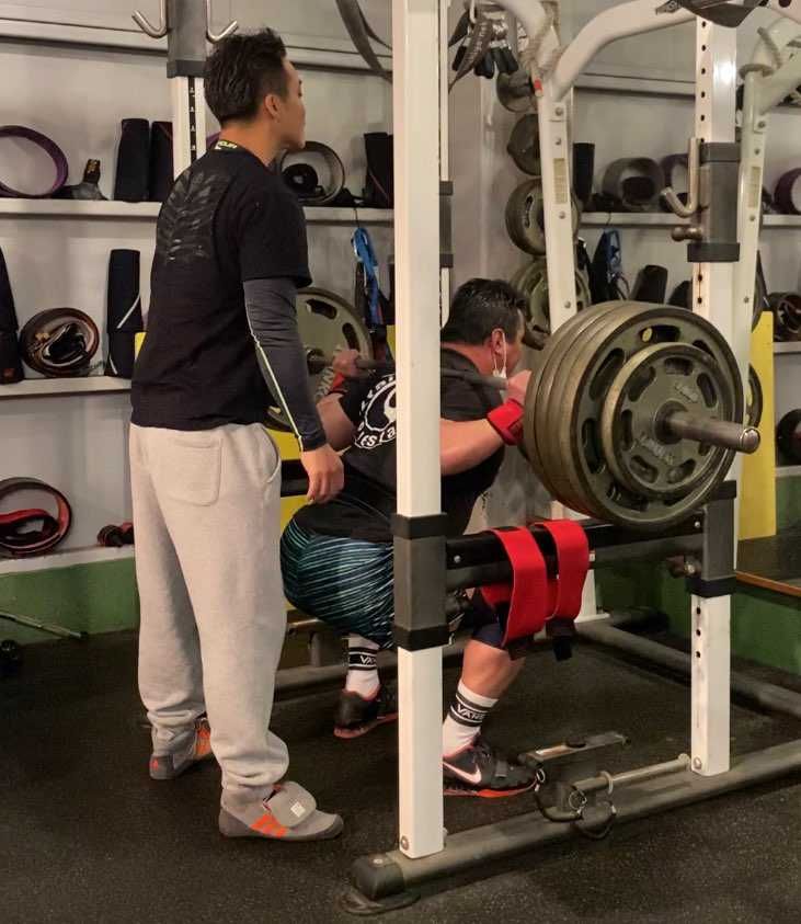 スクワット用にリフティングシューズ購入✨
ここではあまり関