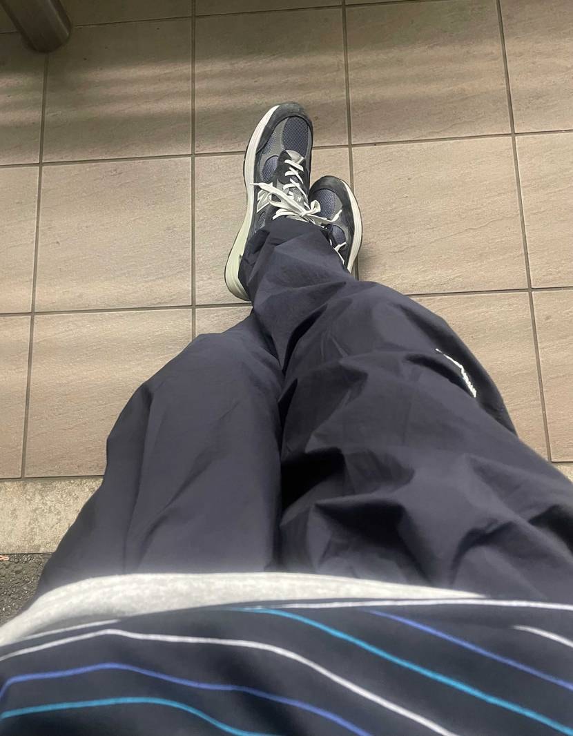 こーいうの久しぶりだなぁ😅
ポリエステル100%のロンTがすごいいい🫶