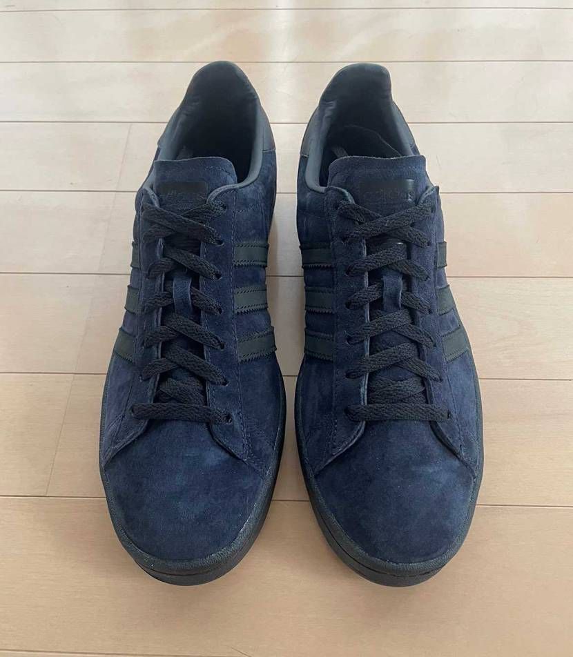 campus×kickslab.
navy×blackて好