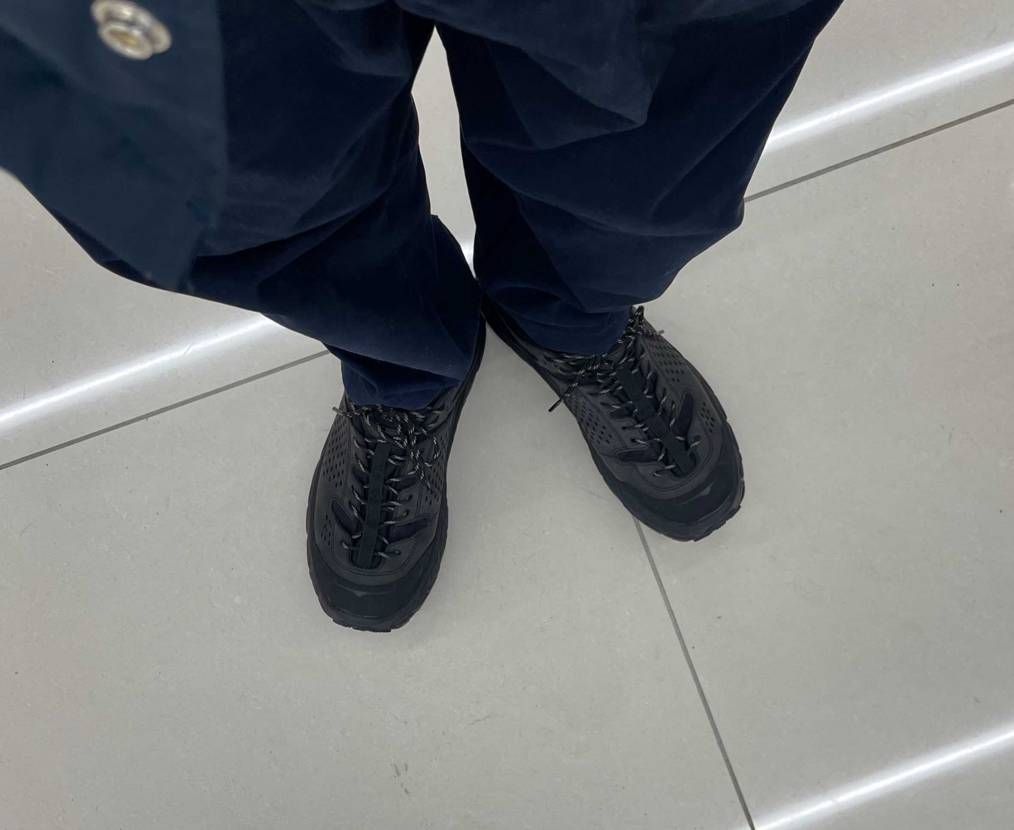 TOR ULTRA LO GORE-TEX
デカいかなと思