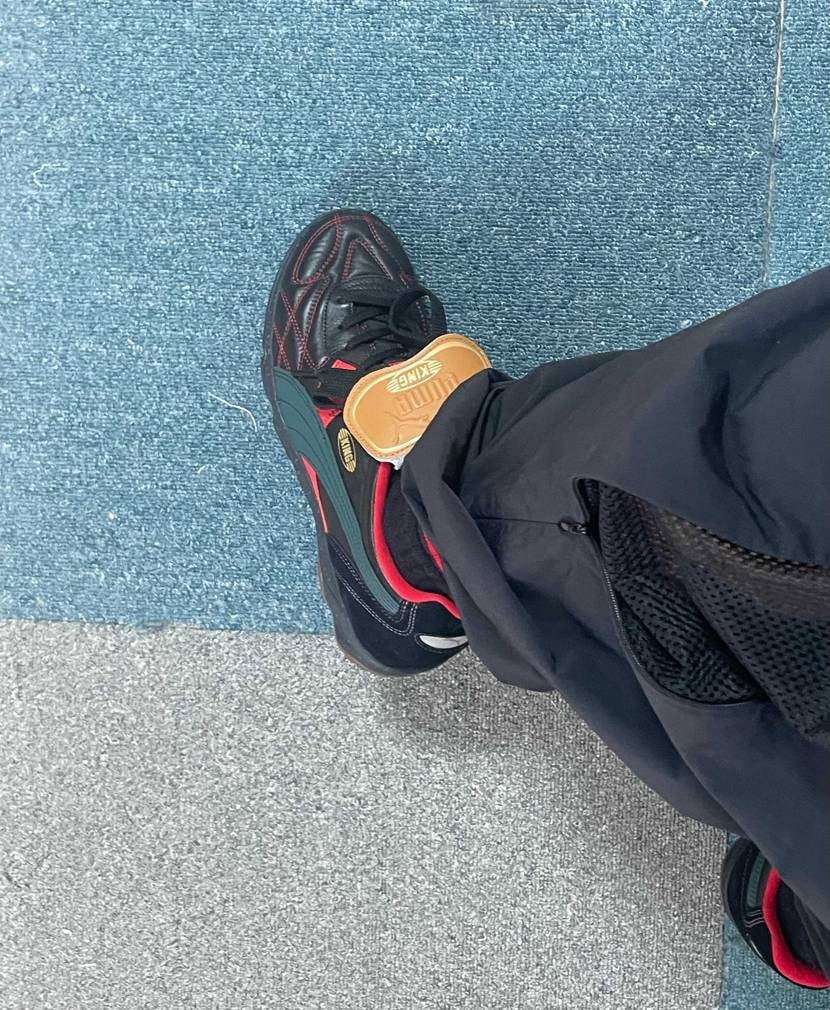 この折り返しのタンだんだん好きになってくる😚