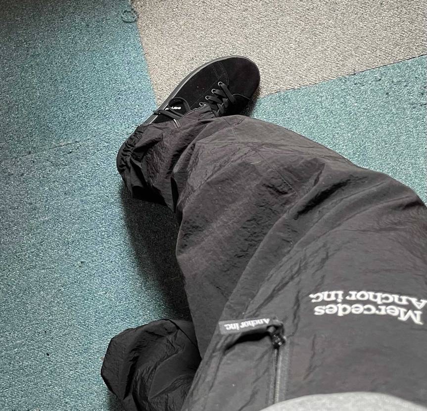 adidas everyoneとanchor Inc
イン