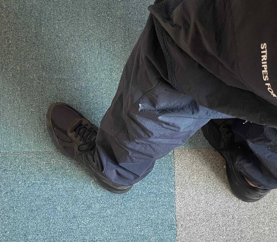 このカラーもシリーズ化して色々なモデルで出してくれればいいのに。。。などと思いま