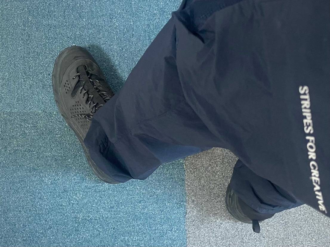 本日こちら雪が降っております⛄️