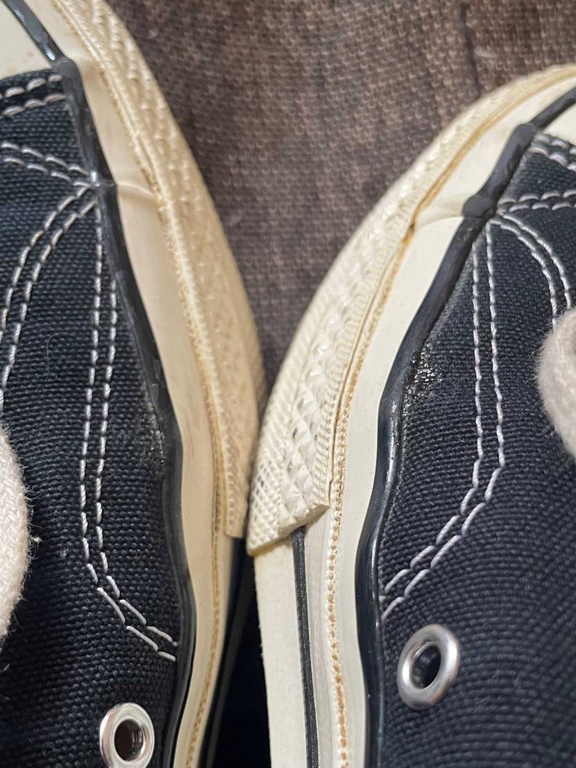 隙間ができちゃうここをボンドで補修
そして「あーこいう時マスキングテープ使うん