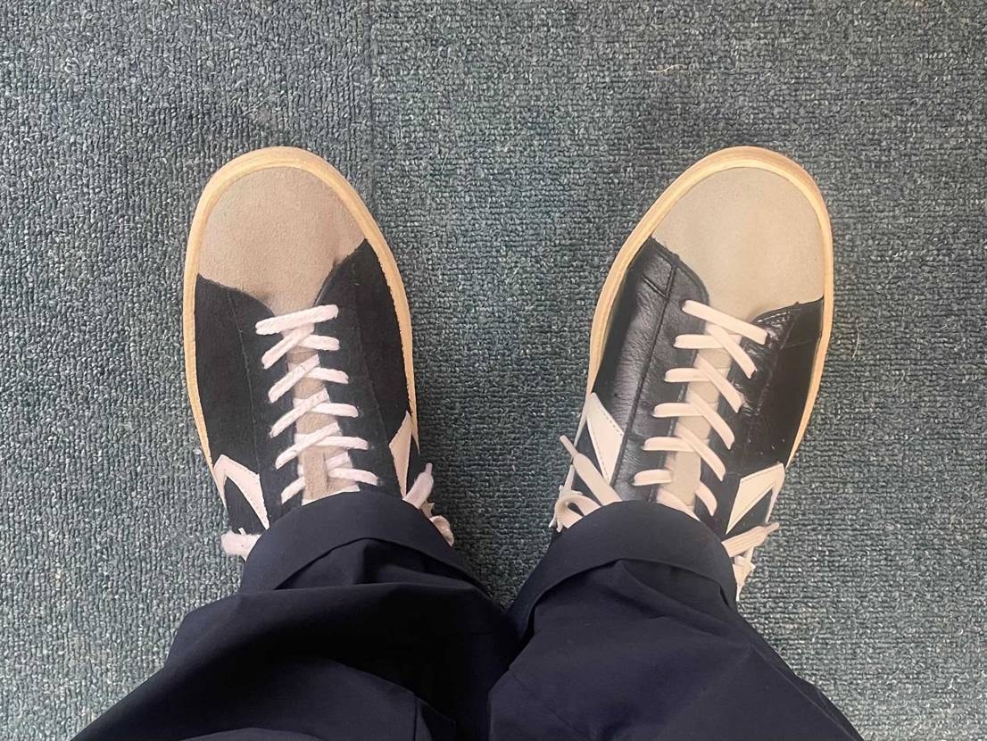 新旧比較
明らかに高く(深く？)なっており足を入れた際も広く感じ羽根もきっちり